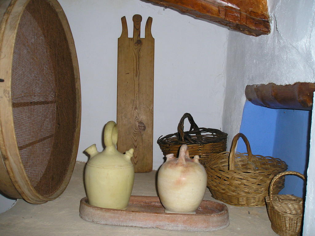 Casa Rural Ruta Del Agua 4 Hab Al Lado Monasterio De Piedra Munébrega エクステリア 写真